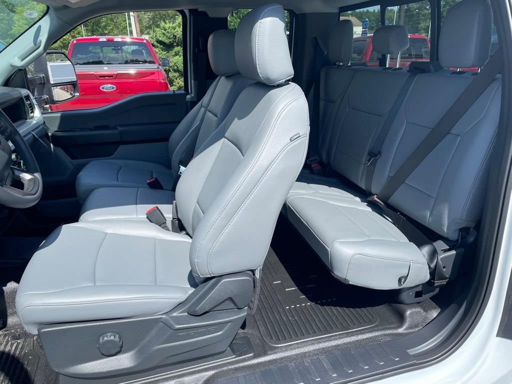 new 2025 Ford F-250 car, priced at $51,596