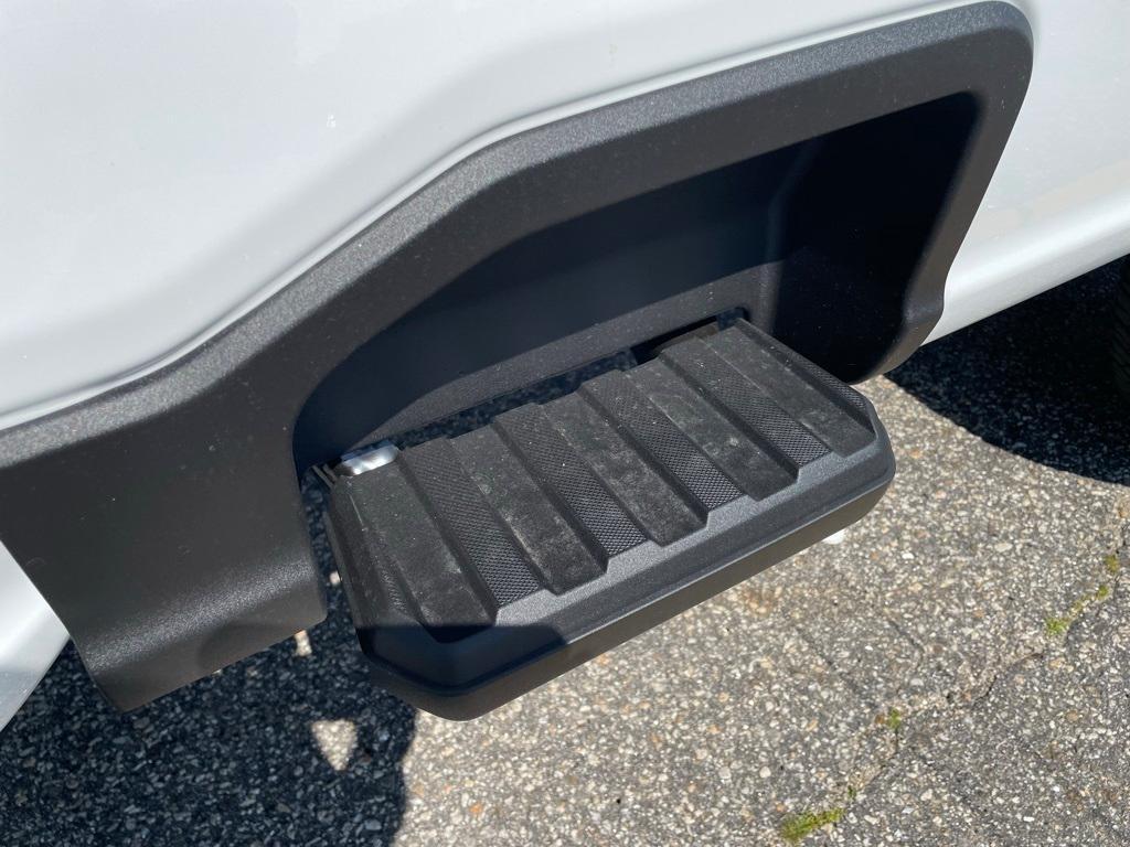 new 2025 Ford F-250 car, priced at $51,596