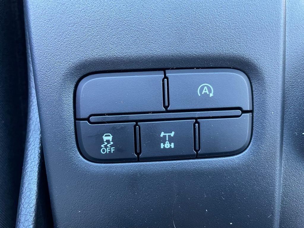 new 2025 Ford Ranger car, priced at $42,632