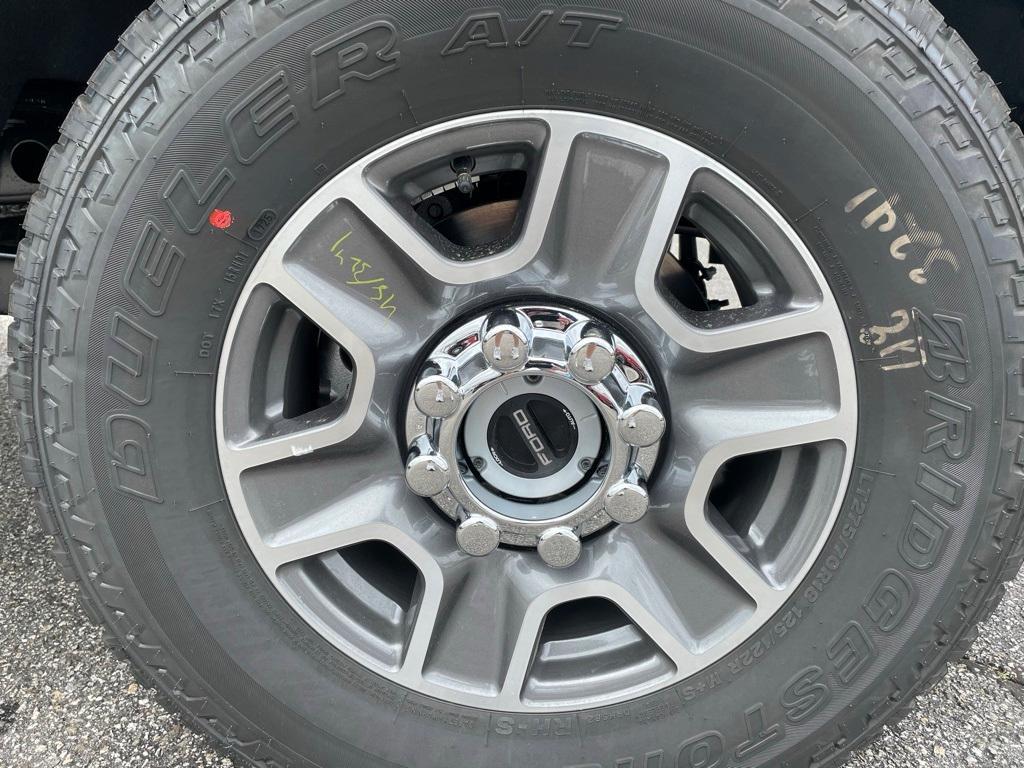 new 2025 Ford F-350 car, priced at $54,823