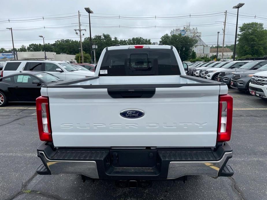 new 2024 Ford F-250 car, priced at $48,430