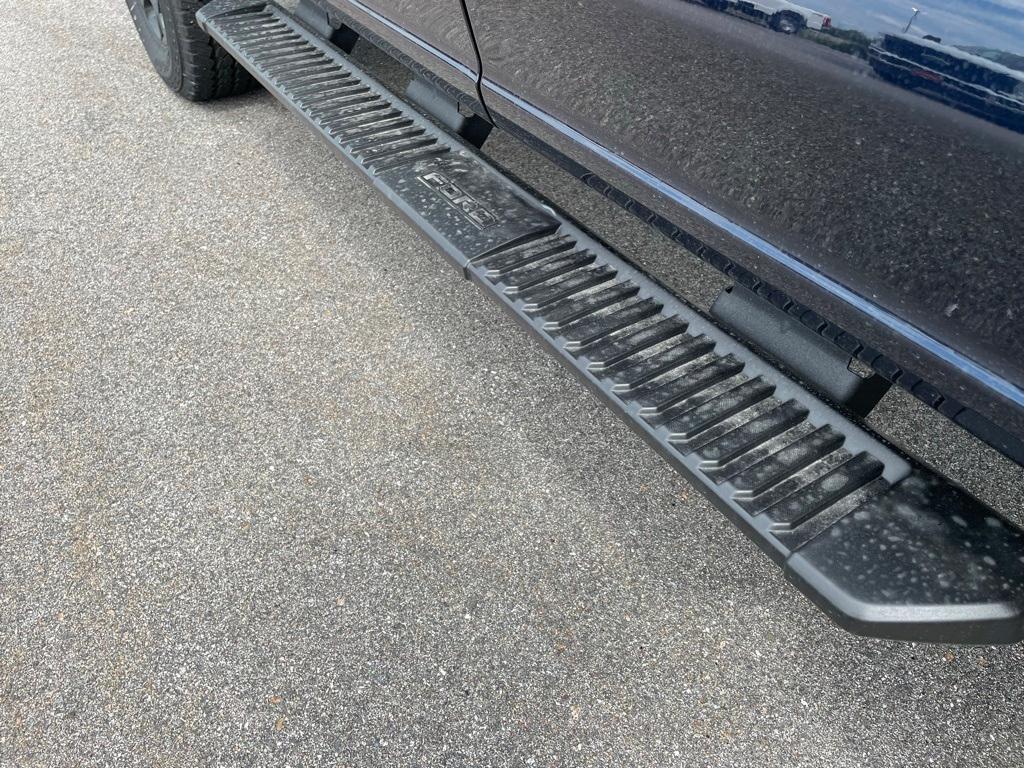 new 2025 Ford F-250 car, priced at $55,392