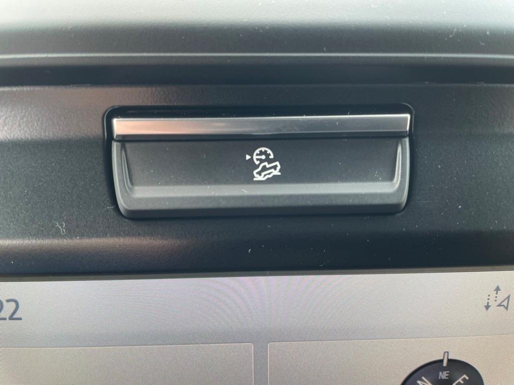new 2025 Ford F-250 car, priced at $55,392