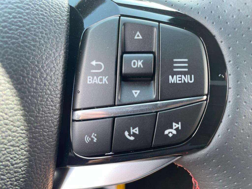new 2025 Ford Explorer car, priced at $58,212