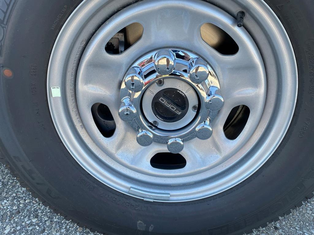 new 2025 Ford F-250 car, priced at $59,855