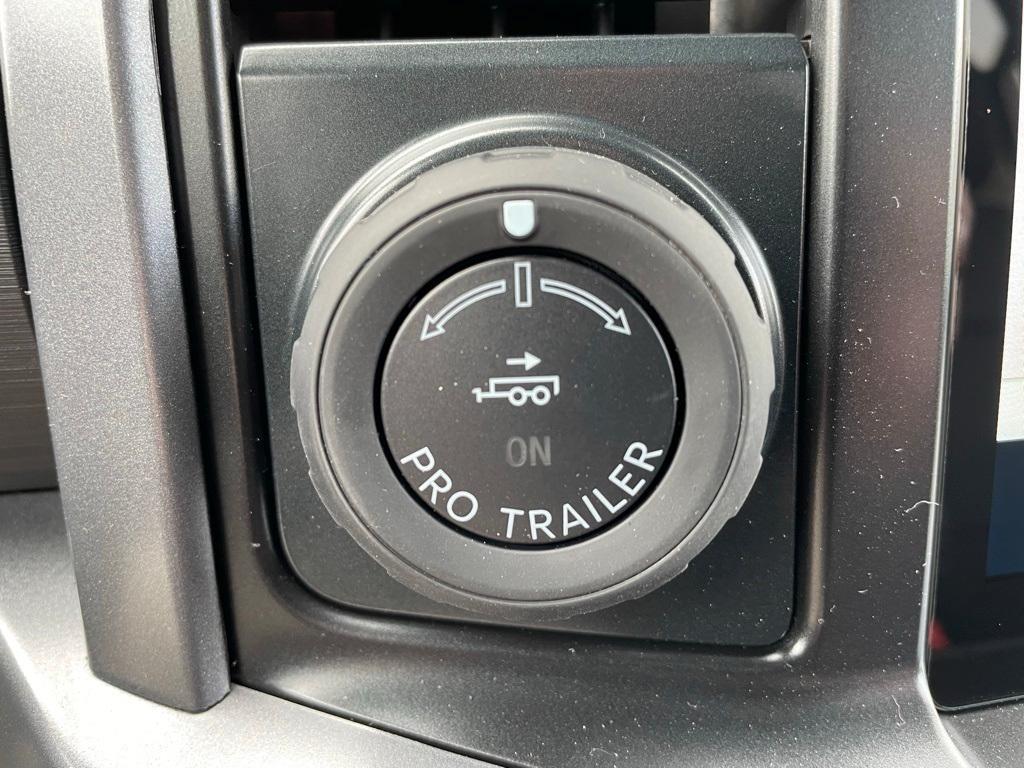 new 2025 Ford F-150 car, priced at $53,220