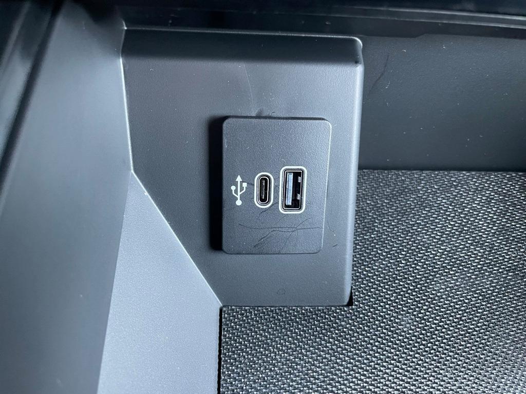 new 2025 Ford F-150 car, priced at $62,538