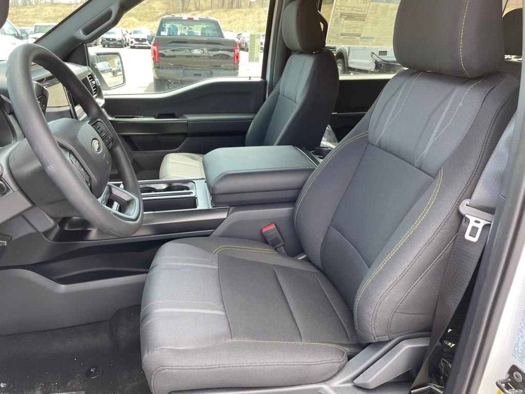 new 2025 Ford F-150 car, priced at $47,423