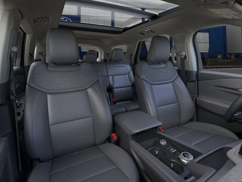 new 2025 Ford Explorer car, priced at $48,305
