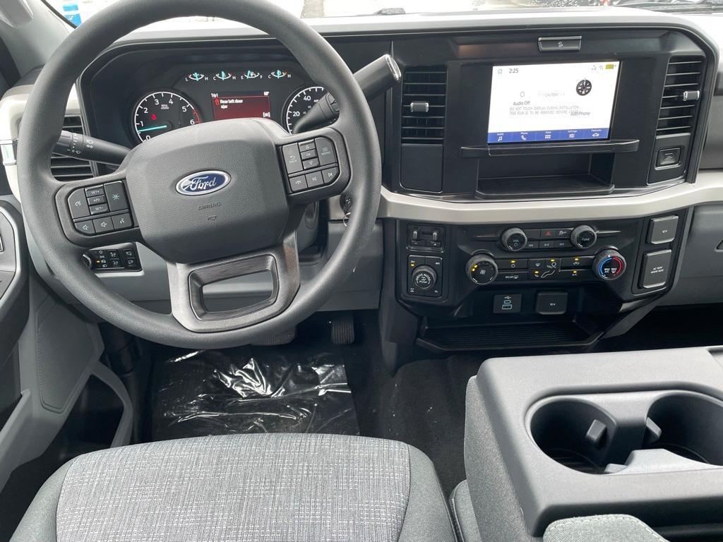 new 2025 Ford F-350 car, priced at $61,446