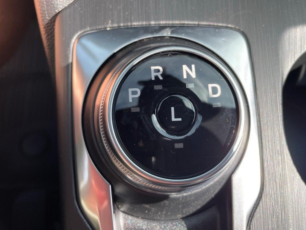 new 2025 Ford Escape car, priced at $31,999