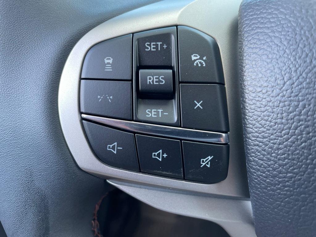 new 2025 Ford Explorer car, priced at $41,449