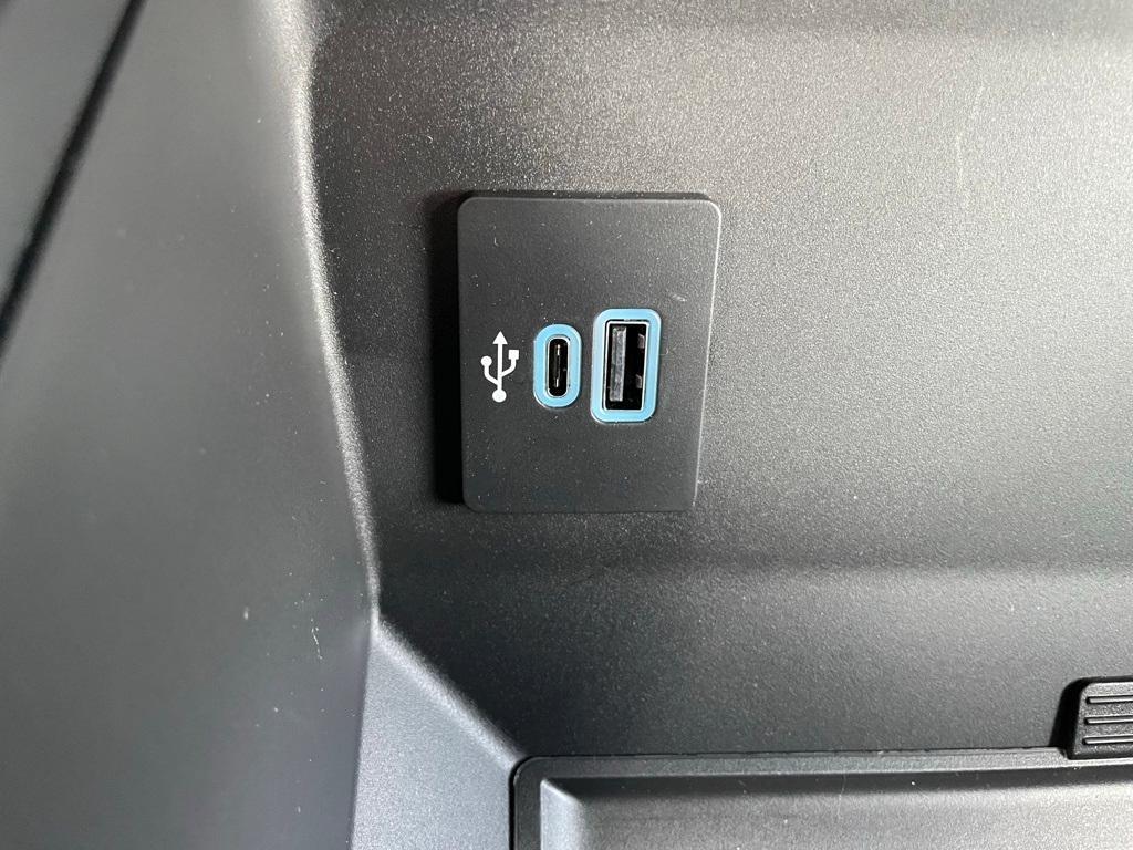 new 2025 Ford F-250 car, priced at $56,079
