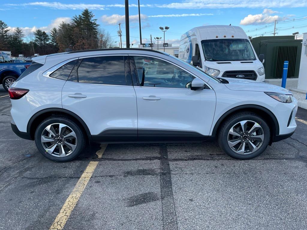 new 2025 Ford Escape car, priced at $40,085