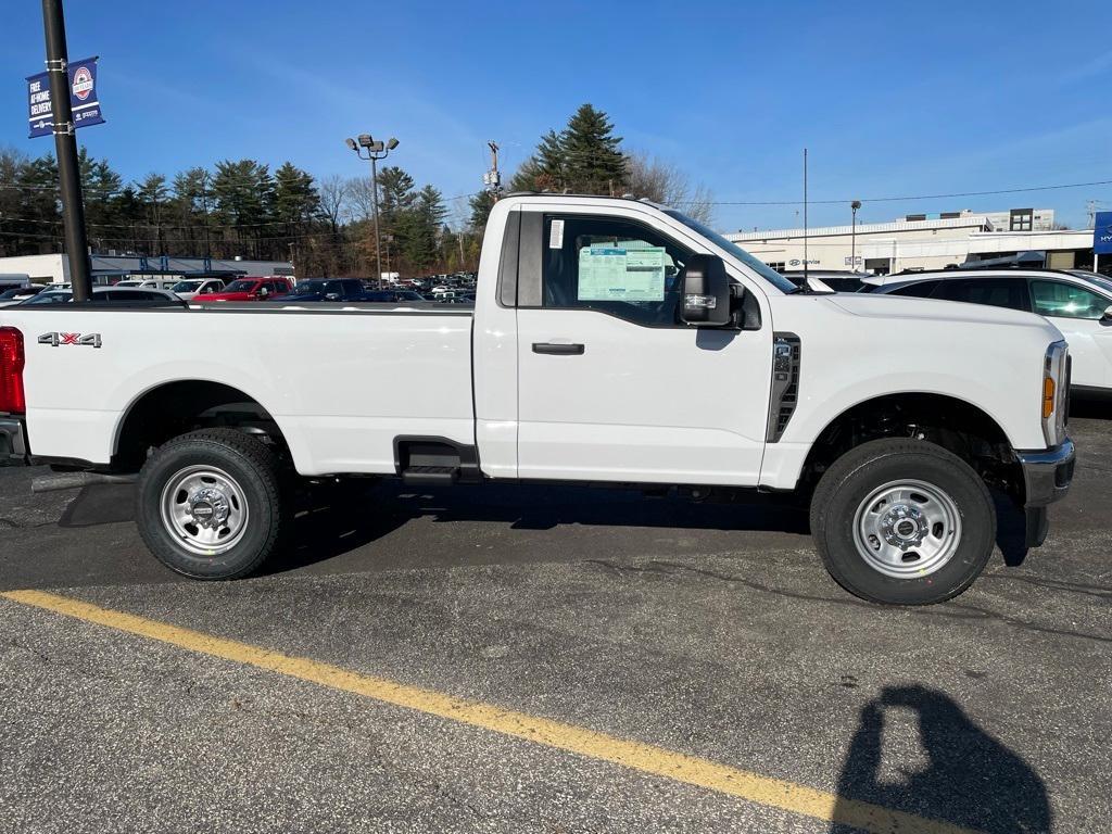 new 2024 Ford F-350 car, priced at $47,346