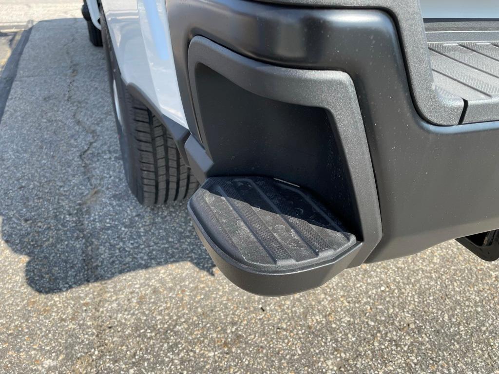 new 2025 Ford F-250 car, priced at $50,150
