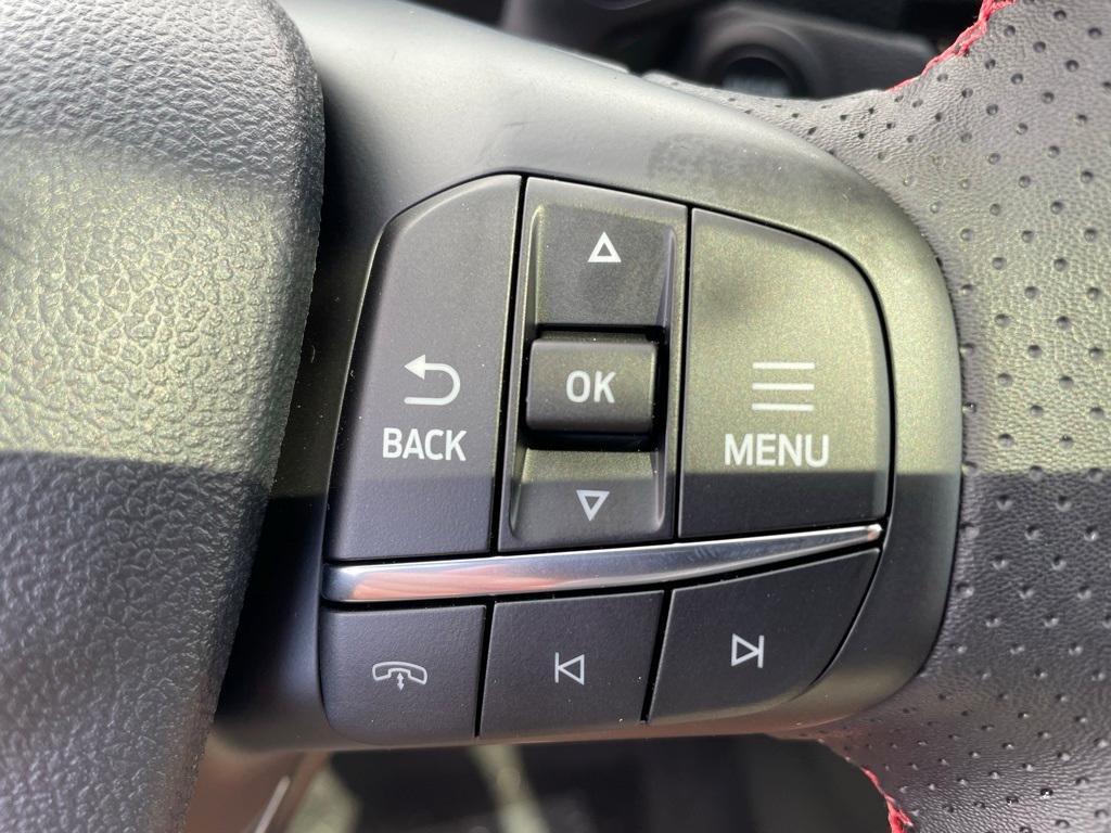 new 2025 Ford Escape car, priced at $31,960
