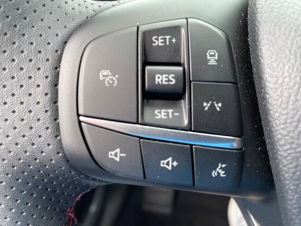 new 2025 Ford Escape car, priced at $30,998