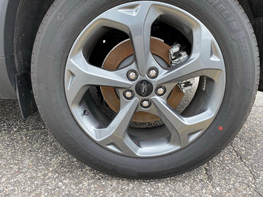 new 2025 Ford Escape car, priced at $30,998