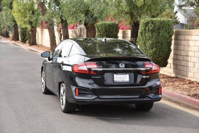 used 2019 Honda Clarity Plug-In Hybrid car, priced at $15,999