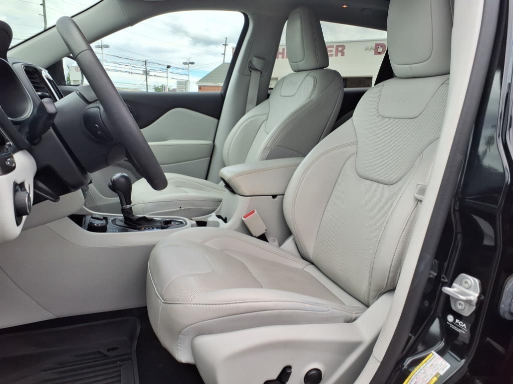 used 2022 Jeep Cherokee car, priced at $28,500