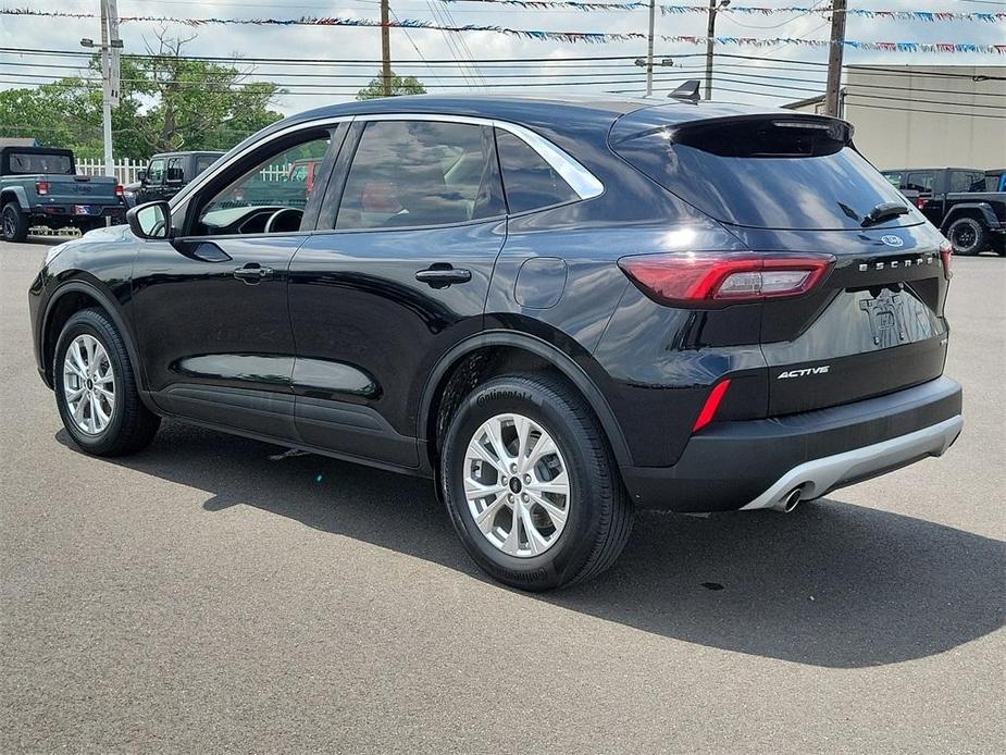 used 2023 Ford Escape car, priced at $30,200