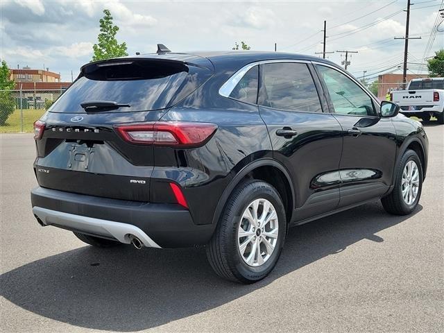 used 2023 Ford Escape car, priced at $24,500