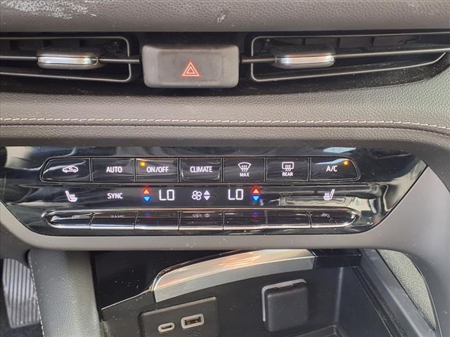 used 2023 Buick Envision car, priced at $25,855