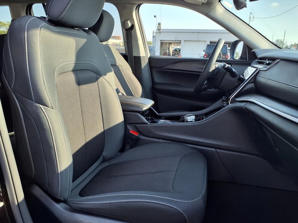 used 2023 Jeep Grand Cherokee L car, priced at $28,765