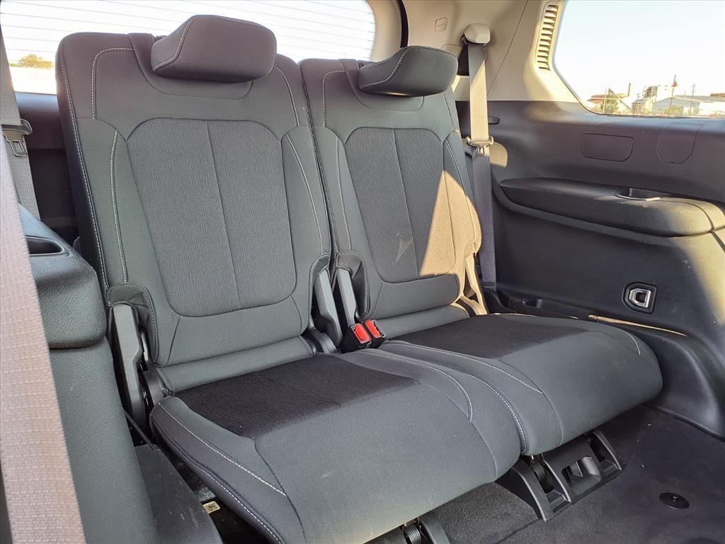 used 2023 Jeep Grand Cherokee L car, priced at $28,765