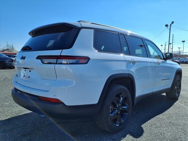 used 2022 Jeep Grand Cherokee L car, priced at $30,495