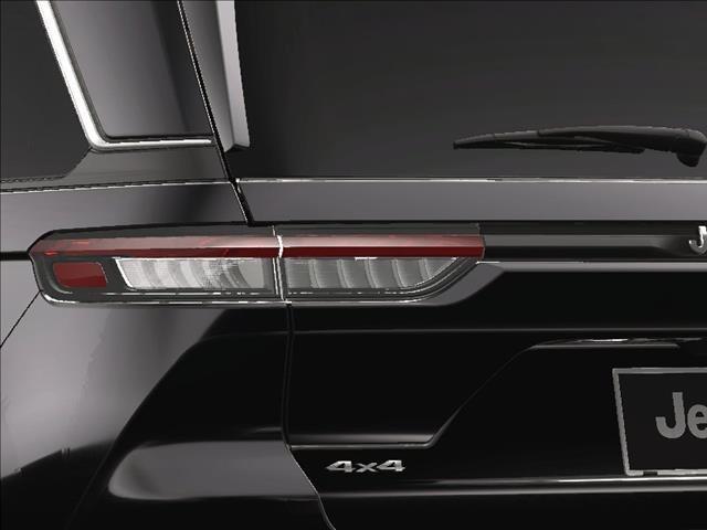 new 2023 Jeep Grand Cherokee car, priced at $31,055