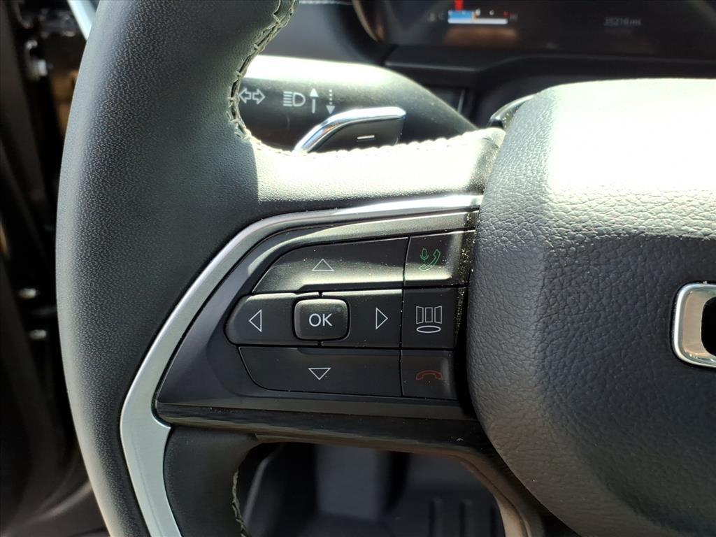 used 2023 Jeep Grand Cherokee car, priced at $34,200