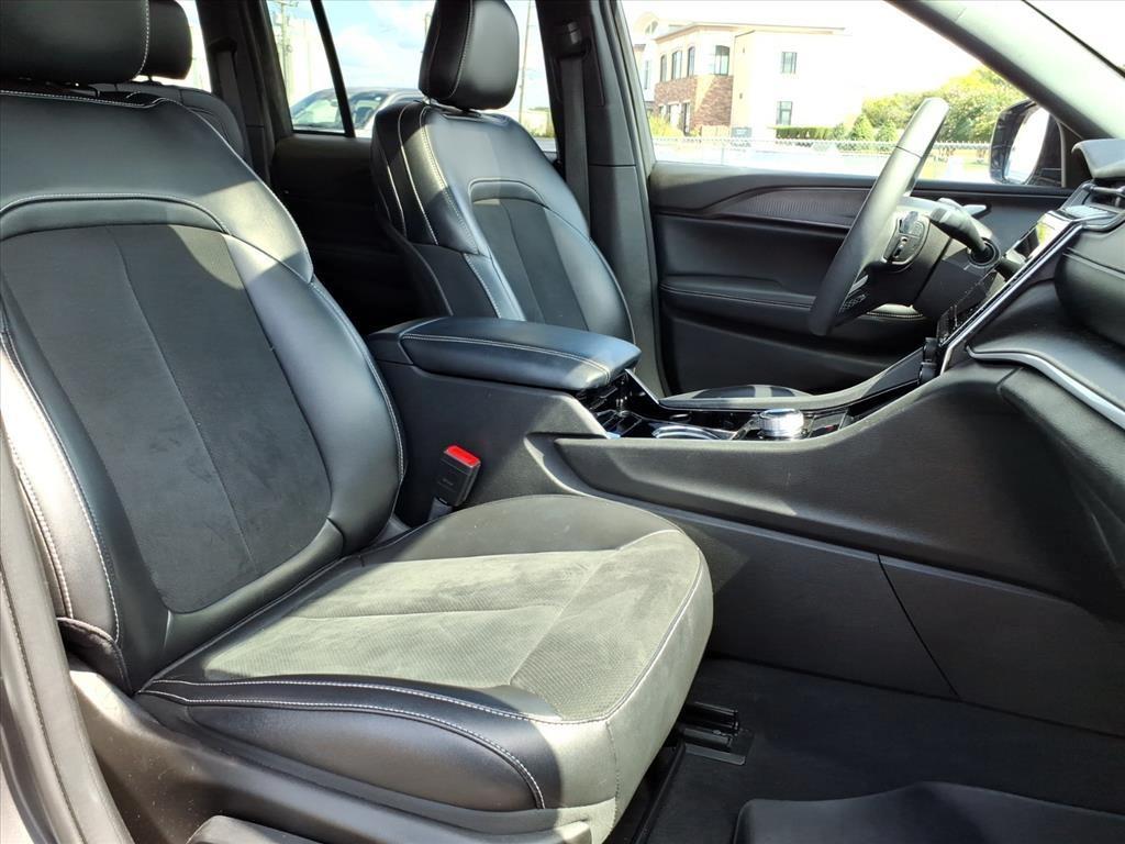 used 2023 Jeep Grand Cherokee car, priced at $34,200