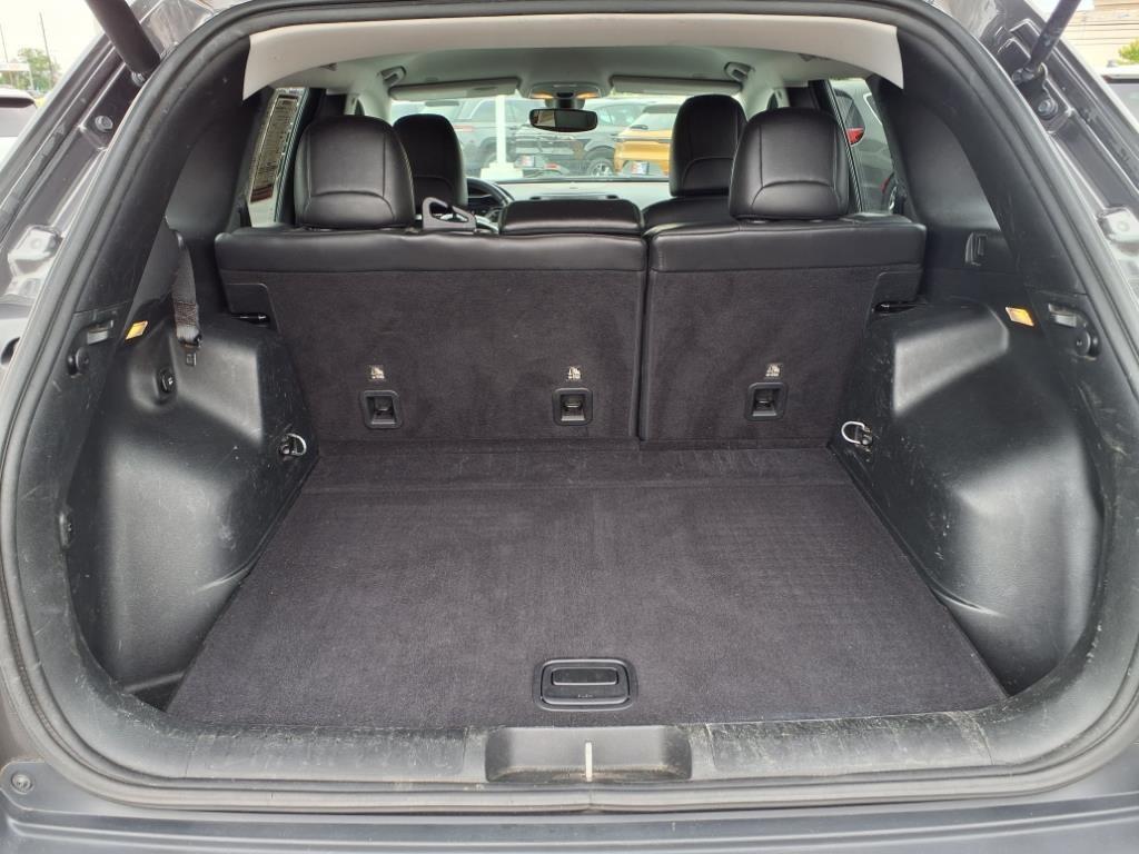 used 2019 Jeep Cherokee car, priced at $17,450
