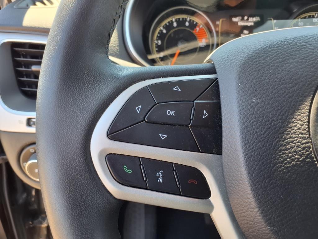 used 2022 Jeep Cherokee car, priced at $23,944