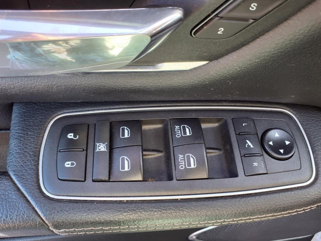 used 2021 Ram 1500 car, priced at $38,000