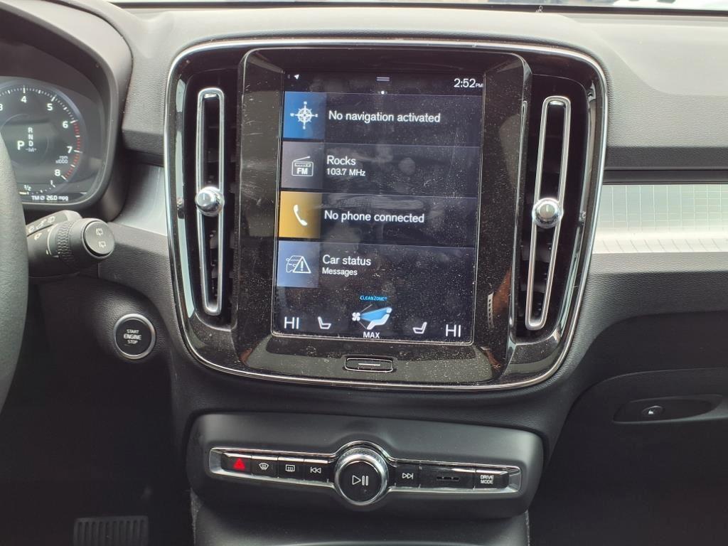 used 2019 Volvo XC40 car, priced at $19,985