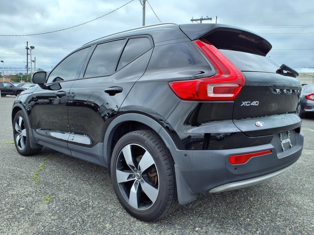 used 2019 Volvo XC40 car, priced at $19,985