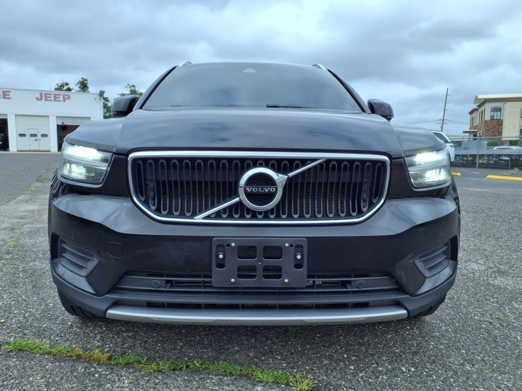 used 2019 Volvo XC40 car, priced at $19,985