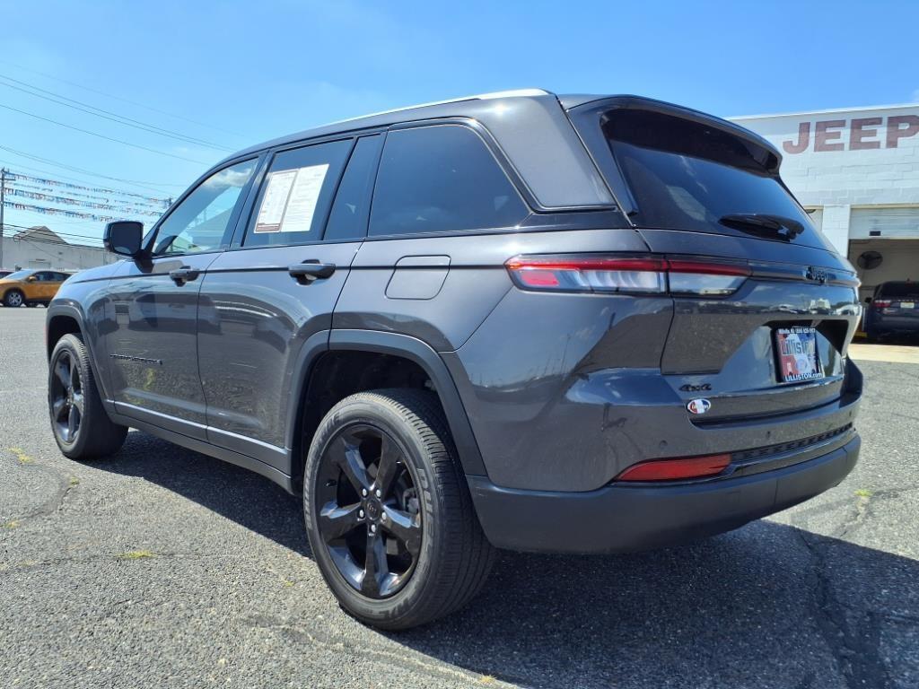 used 2023 Jeep Grand Cherokee car, priced at $34,891