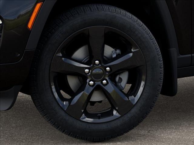 new 2025 Jeep Grand Cherokee car, priced at $52,530