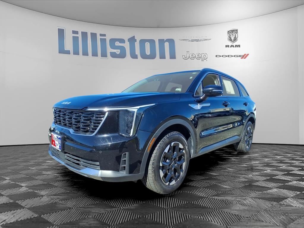 used 2024 Kia Sorento car, priced at $25,000