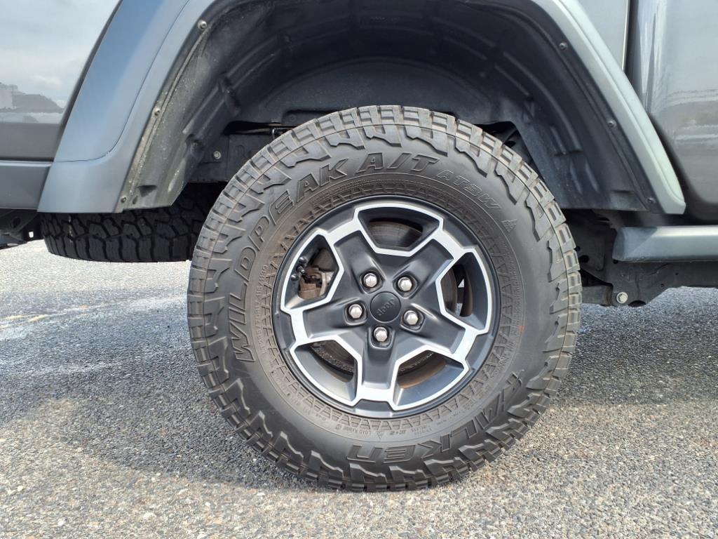 used 2021 Jeep Gladiator car, priced at $35,500