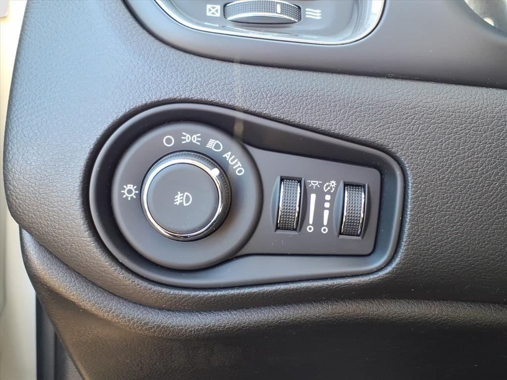 used 2022 Jeep Renegade car, priced at $21,400