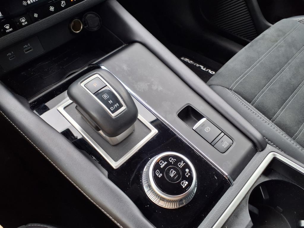 used 2023 Mitsubishi Outlander car, priced at $26,500