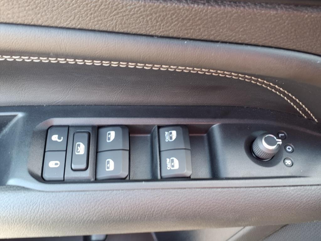 used 2022 Jeep Compass car, priced at $22,358