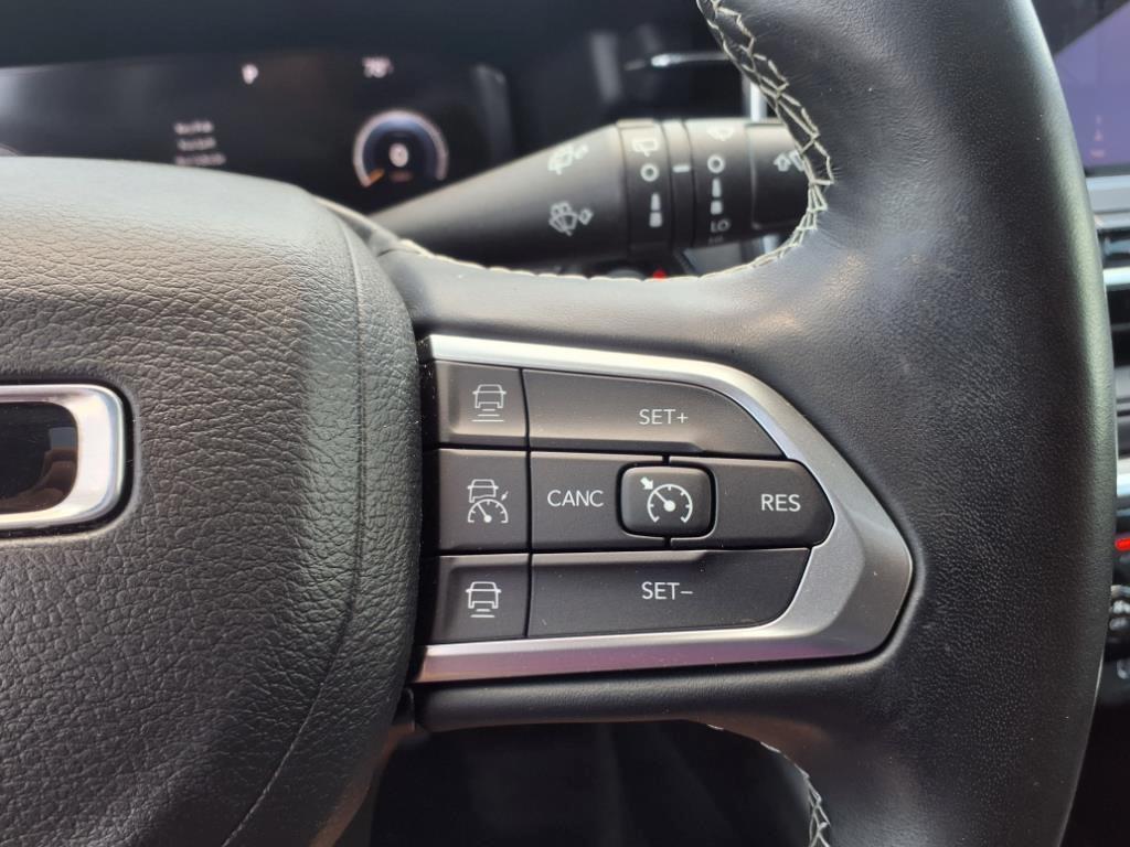 used 2022 Jeep Compass car, priced at $22,358
