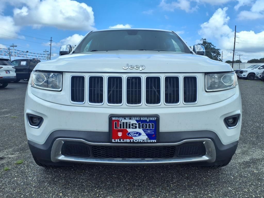 used 2015 Jeep Grand Cherokee car, priced at $14,904