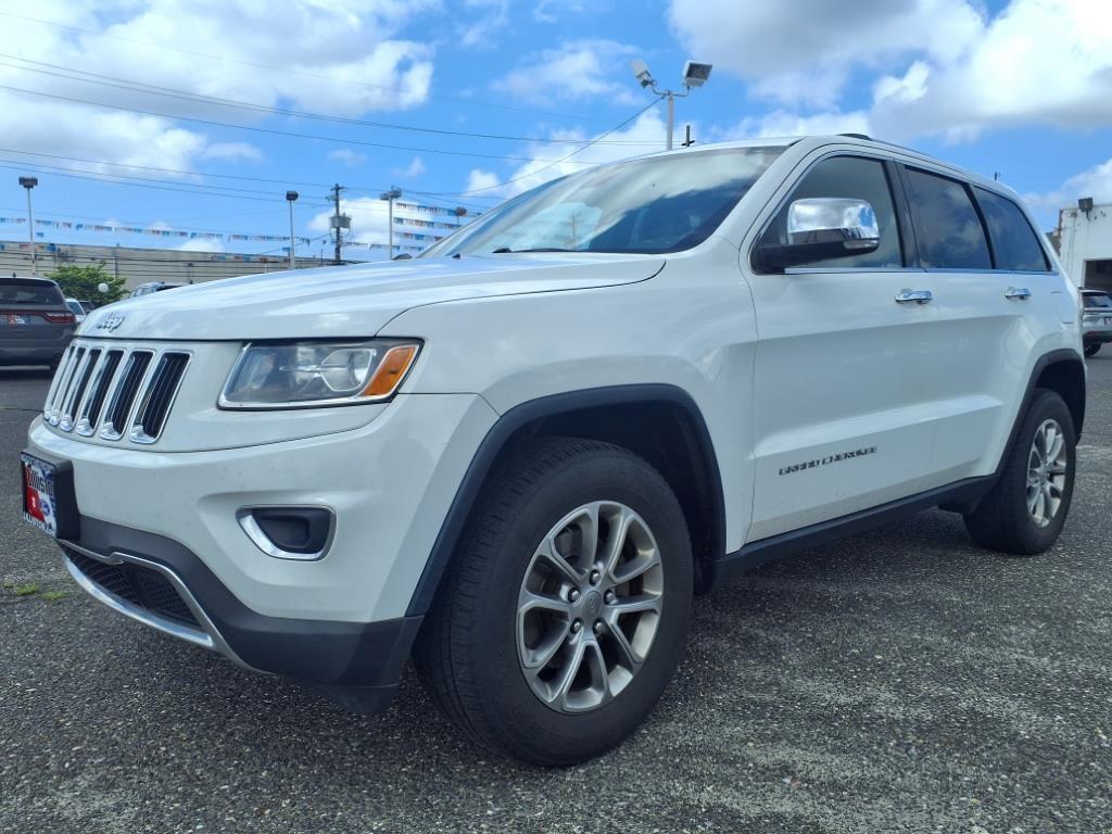 used 2015 Jeep Grand Cherokee car, priced at $14,904